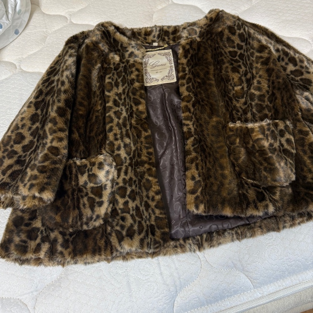 Guess Brown Leopard Faux Fur womens Cape